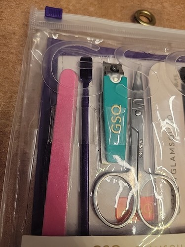 GSQ by Glamsquad Manicure and Pedicure Set- Brand New - Picture 3 of 5