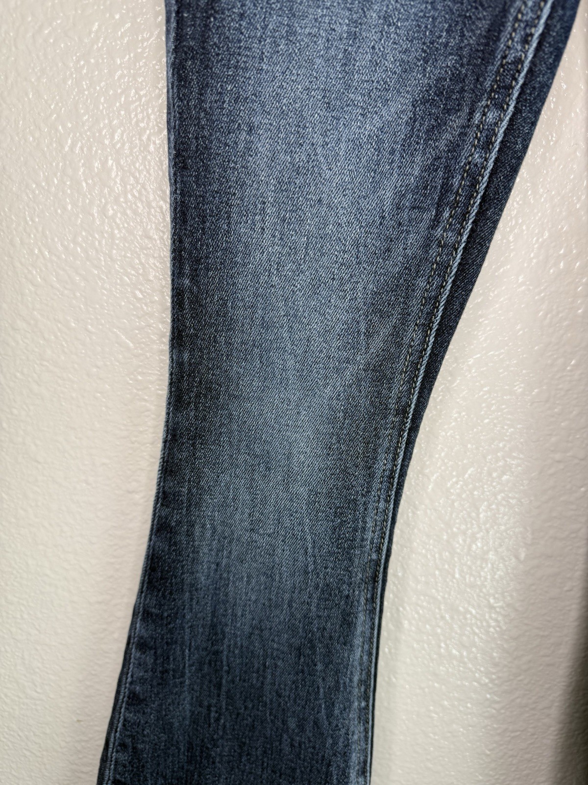Picture 3 of 15