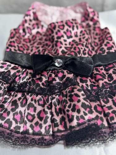 Build-A-Bear Rebecca Bonbon Pink Leopard Print Dress Hello Kitty Sanrio - Picture 2 of 7