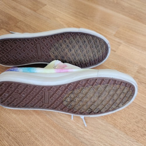 Mudd Women Pink, Purple, Yellow and Blue Tie-Dye lace Up Sneakers ,Size 9 - Picture 4 of 6