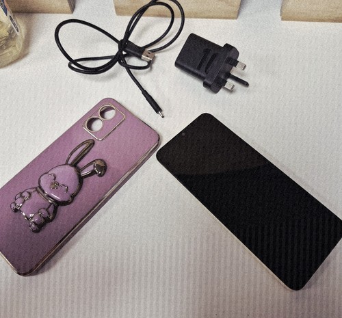 MOTOROLA E13 MOBILE PHONE - 第 2/7 張圖片