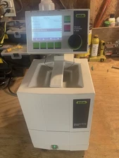 Buchi V-700 Vacuum pump with  Buchi V-850 Controller, used