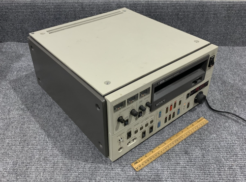 Sony VO-5850 U-Matic Video Cassette Recorder Videorecorder & Editor mit Netzkabel