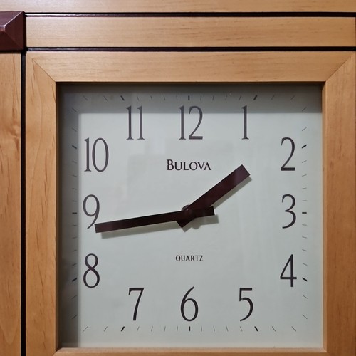 Bulova Quartz Vintage Wall Clock 12" Wooden Square - Picture 2 of 4