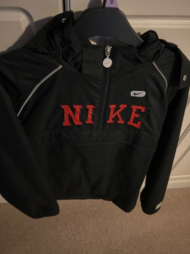 Nike sports jacket age 12 to 13 years - Picture 2 of 7
