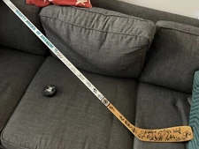 1994-95 Mighty Ducks of Anaheim Team Signed Hockey Stick JSA COA + Puсk