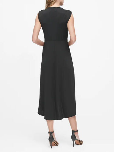 NUEVO CON ETIQUETAS Banana Republic Nuevo $98.50 Mujeres Negro Frente Torcido Midi Vestido Talla XS, S - Imagen 2 de 3