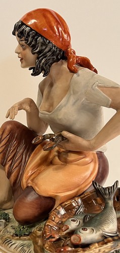 Large Matched Pair of Capodimonte Style Figurines Fisherman & Gypsy Fisher Woman - Picture 4 of 24