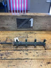 04-07 MITSUBISHI LANCER FUEL RAIL RAMP W/ 4 INJECTORS Exc Evolution 2.0l 4 CYL