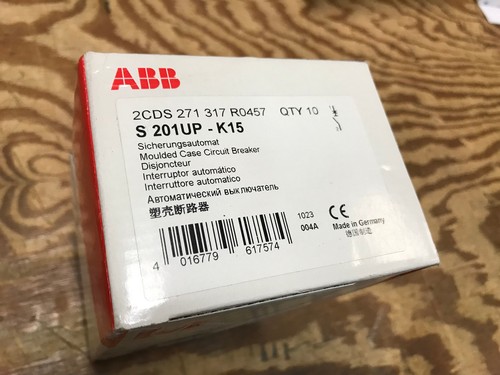 ABB S201UP-K15 1 POLO 15A INTERRUTTORE MINIATURIZZATO UL489 277VAC DRM *NUOVO!* - Foto 1 di 4