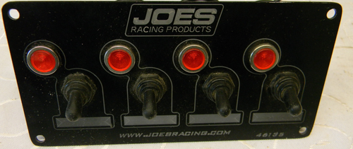 PANEL DE INTERRUPTORES ACCESORIOS JOES RACING PRODUCTS CON 4 INTERRUPTORES Y LUCES #46135