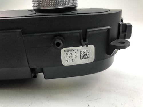 Q1060 AUDI Climate Control Unit 4M0820043N - Picture 3 of 5