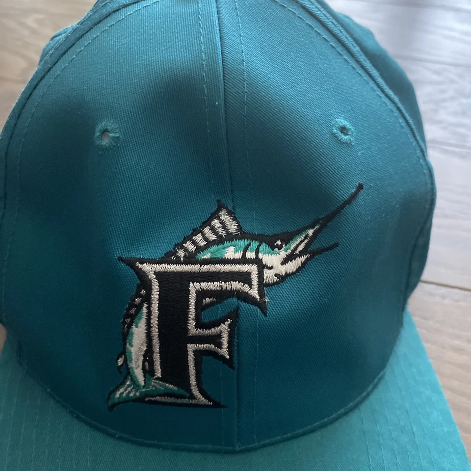 Chapéu Snapback Vintage Antigo Anos 90 Florida Marlins American Needle Ajustável Excelente Estado Usado - Imagem 2 de 4