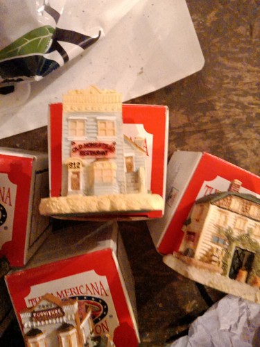 Casas réplica miniatura Liberty Falls The Americana Collection años 1800 X 6 - Imagen 6 de 9