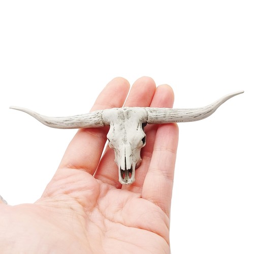 Texas Longhorn Steer Skull Replica 1:12 Scale miniature dollhouse (1 skull) - Picture 1 of 19