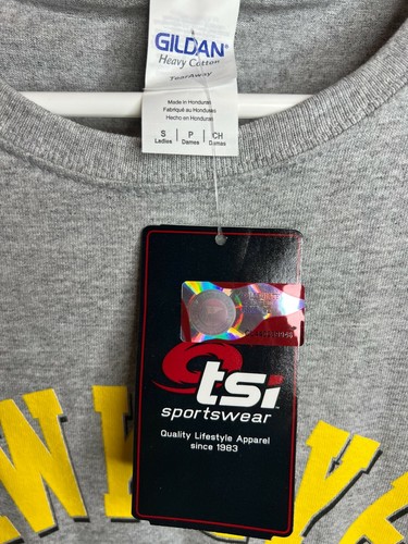 Iowa Hawkeyes Women’s Short Sleeve Gray Gildan T-Shirt Size Small New With Tags - Picture 2 of 2