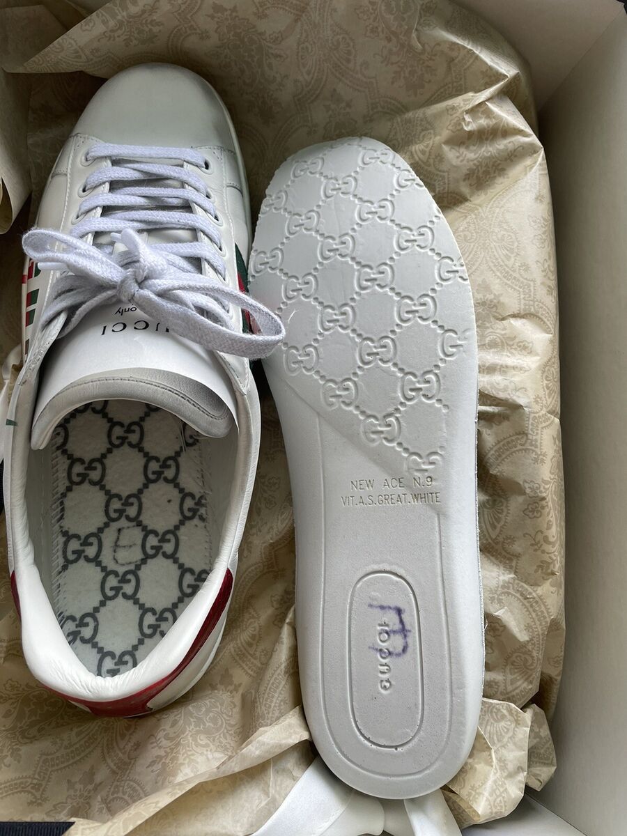 Gucci Ace Blade Logo Casual Sneakers, Men's Size 9 US MSRP Gucci Ace Blade Logo Casual Sneakers, Men's Size 9 US MSRP