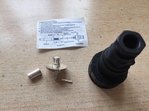 Spina connettore BNC, pin maschio 70 ohm da appendere (in linea) crimpare RG58 Z2291 - Foto 5 di 6