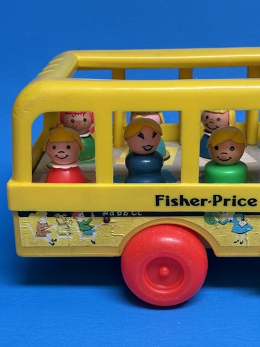 Vintage 1984 FISHER PRICE Little People Yellow School Bus #192 & 7 LP Figures GC - Picture 14 of 24