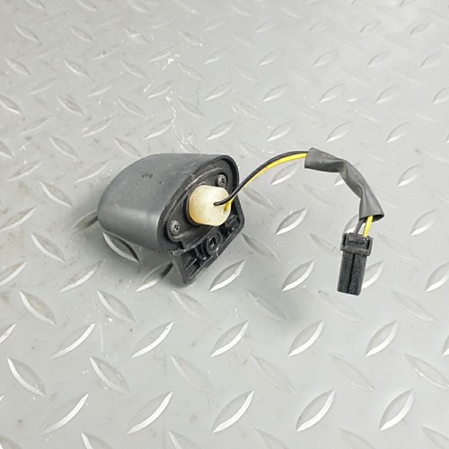 ♻️ Lámpara de luz de matrícula trasera Triumph Sprint ST 1050 2007 - 2010 - Imagen 7 de 8