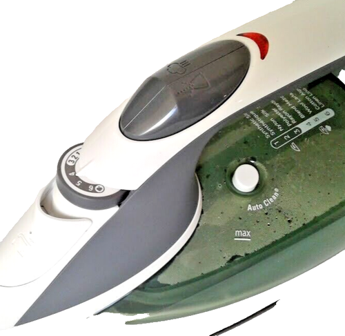 BLACK+DECKER Advanced Steam Iron Vitessa Retractable Cord Reel Green ICR2020 - Picture 5 of 10