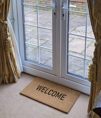 BIENVENIDO EN CUALQUIER LANGAUGE Alfombrilla de puerta de coco 70x40 Alfombrilla de piso interior plantillada - Imagen 16 de 27