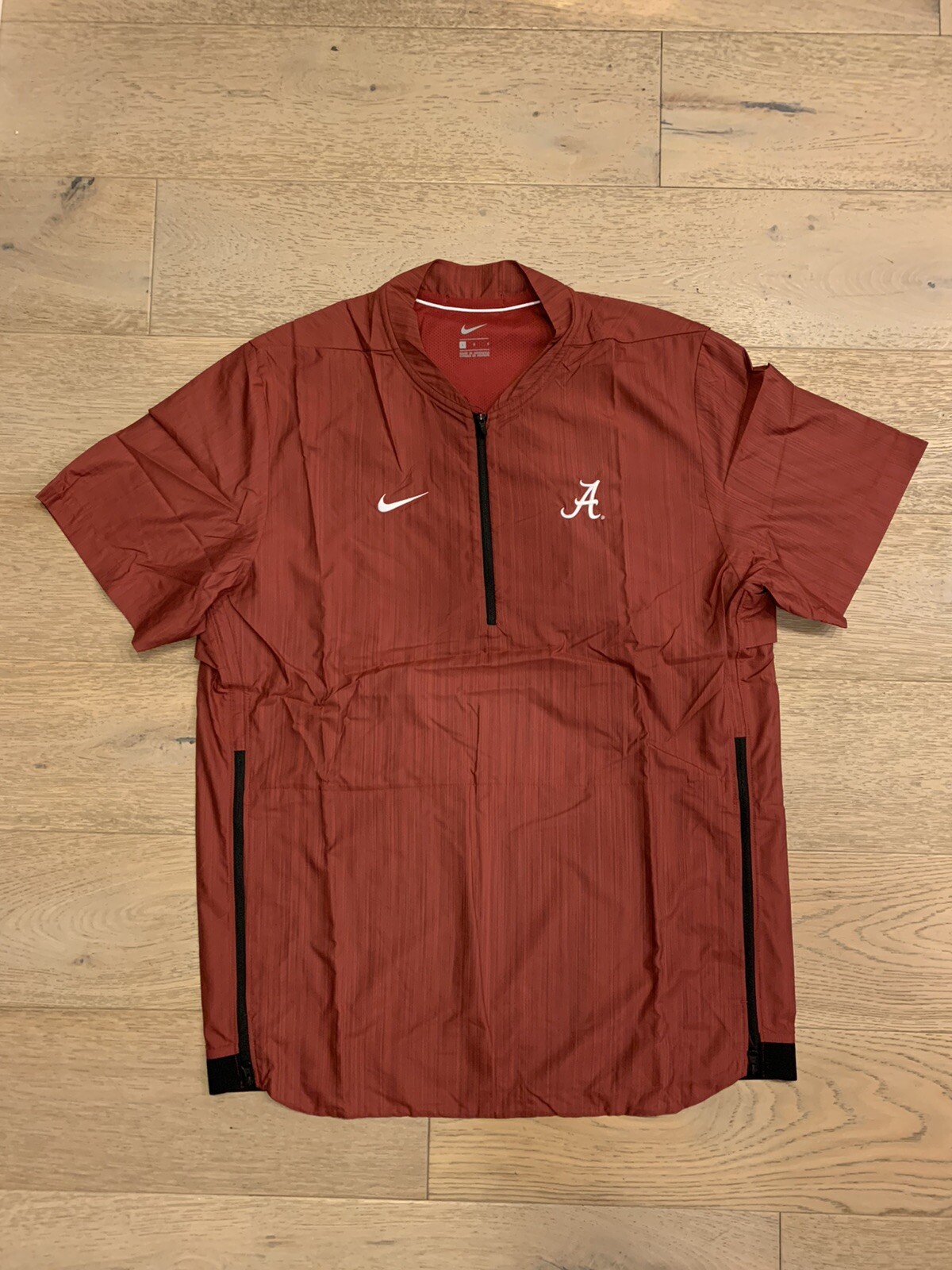 nike lockdown jacket short sleeve