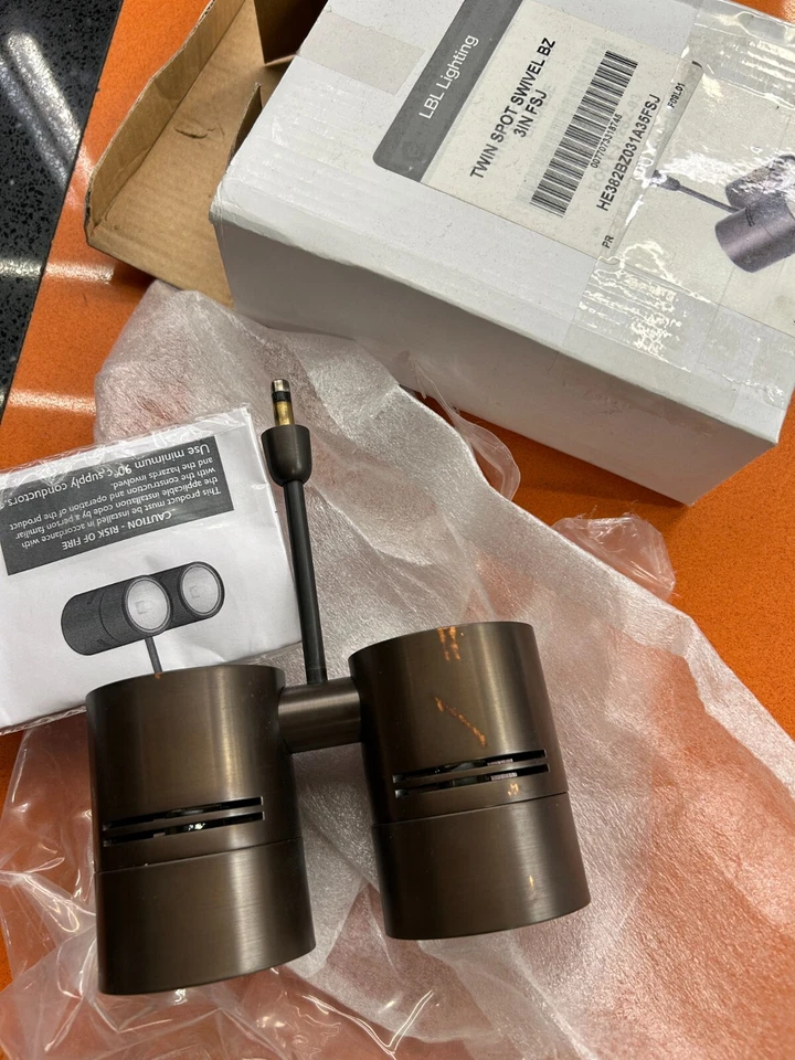 Cabezal giratorio de doble punto LBL Lighting HE382 FSJ Fusion Jack Foto 4 de 4