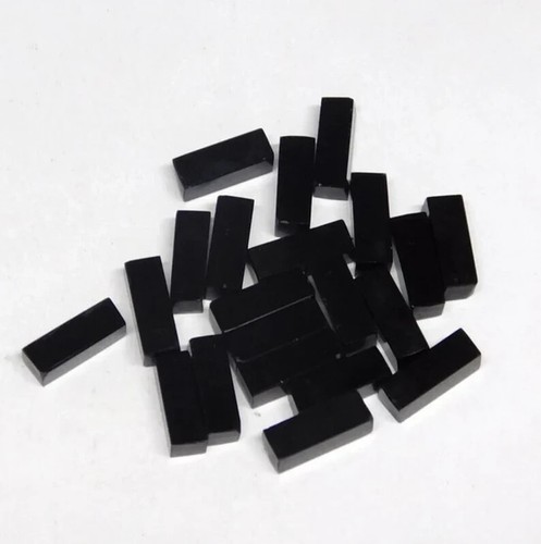 CABOCHON ONICE NERO NATURALE FORMA RETTANGOLO PIATTO GEMMA SFUSA GIOIELLI. - Foto 2 di 4