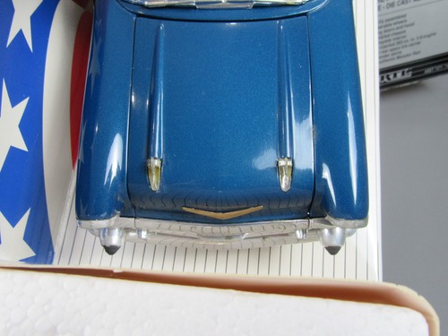 D58 Ertl 7490 Chevy Bel Air 1957 Blue American Muscle 1:18 IN Box Chevrolet - Picture 8 of 20