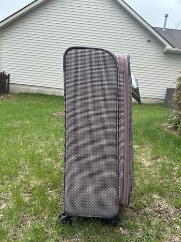 LONDON FOG SHEFFIELD COLLECTION 28” EXPANDABLE 8-WHEEL SPINNER LUGGAGE - Picture 5 of 13