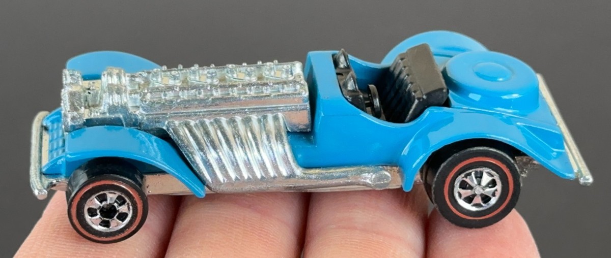 ミニカー Hot wheels redline 1973 sweet16 Vintage Hot Wheels Redline 1973 SUPERB WET Light Blue Enamel