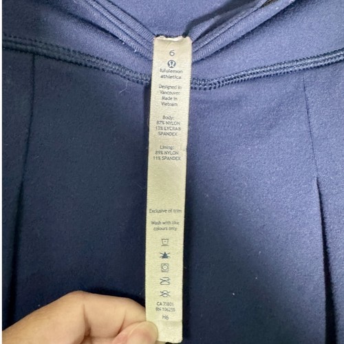 Pantalón plisado de pierna ancha Lululemon For the Yin azul marino profundo 7/8 largo para mujer 6 - Imagen 2 de 4