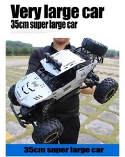 Ferngesteuertes Auto Monster Truck RC Off Road Buggy 2.4G LED