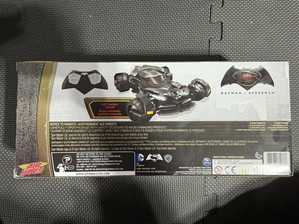 NUEVO Batimóvil Air Hogs Batman Superman RC Nuevo En Caja Foto 2 de 4