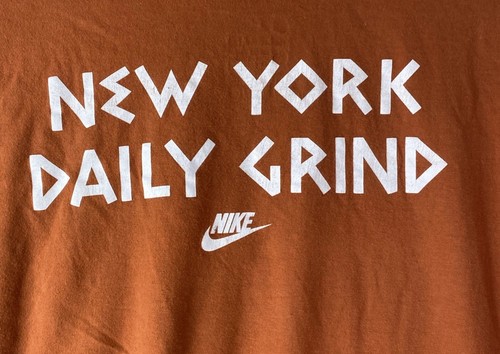 The Nike TEE, Athletic Cut New York Daily Grind Extra Large Orange T-Shirt - Picture 4 of 9