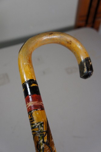 Vintage 36" Gehstock Stock Holz geschnitzt Handarbeit bemalt Tiermotiv - Bild 6 von 16
