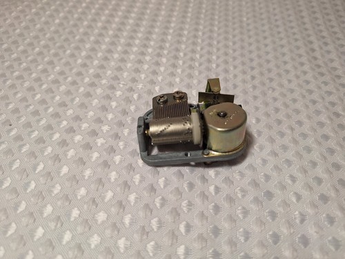 Music Box Movement Wind Up Mechanism Plays "Camelot" W/ Key - Picture 3 of 6