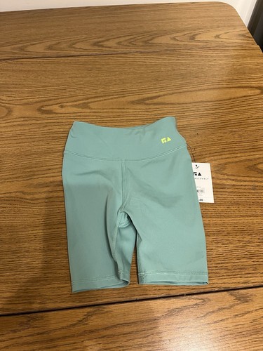 NWT Free Assembly Green Biker Shorts Sz Youth XS (4-5) - Picture 1 of 16