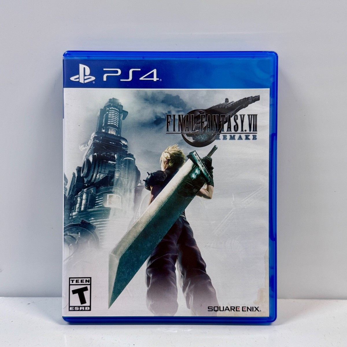 Final Fantasy VII Remake - PlayStation 4 (PS4) + 5 (PS5