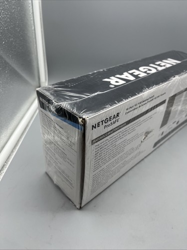 Brand New NETGEAR ProSafe (GS116) 16-Ports External Switch IN SHRINKWRAP - Picture 6 of 11