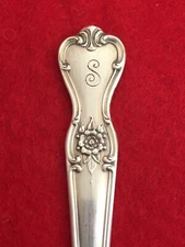 6 International SIGNATURE 1950 Monogram S Silverplate Butter Spreaders 6 1/8"