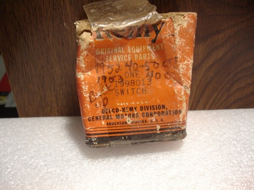 NOS BUICK 1952 SER. 40-50; 1953 SER. 40. FOR CARS WITH STANDARD TRANS., SWITCH, - Picture 3 of 3