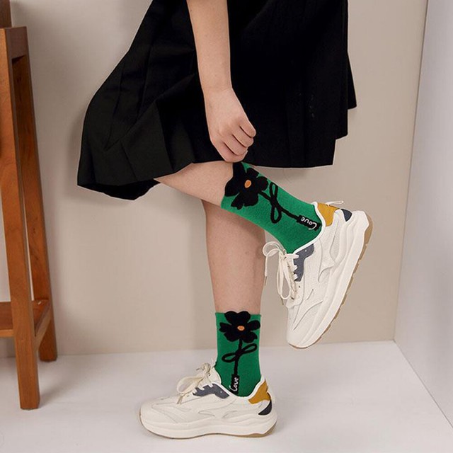 1pair Floral Pattern Middle Calf Thick Soft Breathable Women Socks Cute Elastic 1pair Floral Pattern Middle Calf Thick Soft Breathable Women Socks Cute Elastic