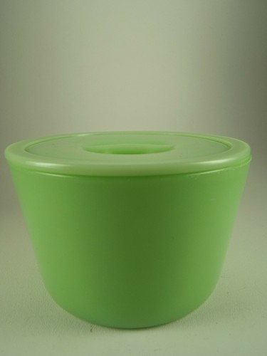 Jadeite Round Canister Refrigerator Dish w/ Lid Jeannette Style Mid-century  - Picture 1 of 9