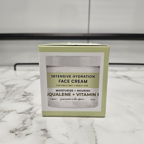 Summer Nite Skin Squalene + Vitamina E Crema Facial Hidratante + Nutrir e Hidratar - Imagen 3 de 6