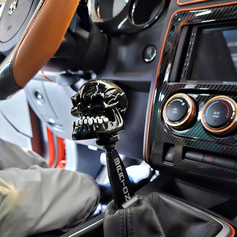 Custom Skull MT Manual Transmission Gear Shift Knob For Chevrolet Camaro SS Z28 - Image 2 of 4