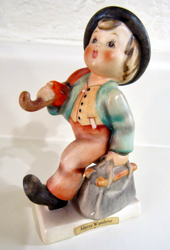 Vintage. 1960's Goebel Hummel TM-3 "MERRY WANDERER" GERMANY - 11 2/0 45 - EUC - Bild 1 von 10