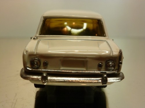 KADO PRINCE SKYLINE 200 GT-B 1964 - WHITE/CREAM 1:43 - EXCELLENT - 3 - Imagen 3 de 8