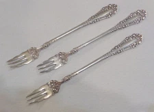 1847 Rogers BERKSHIRE 1897 3 elegant seafood cocktail shrimp forks